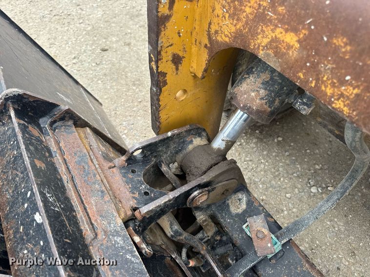 image for item DV4085 2014 Caterpillar 262D skid steer loader