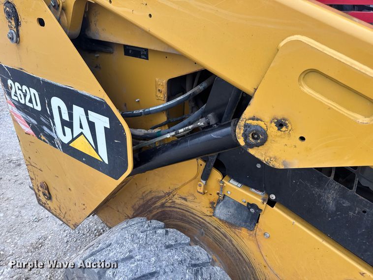 image for item DV4085 2014 Caterpillar 262D skid steer loader