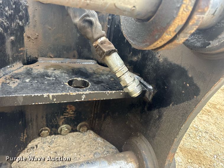 image for item DV4086 Caterpillar H120ES breaker