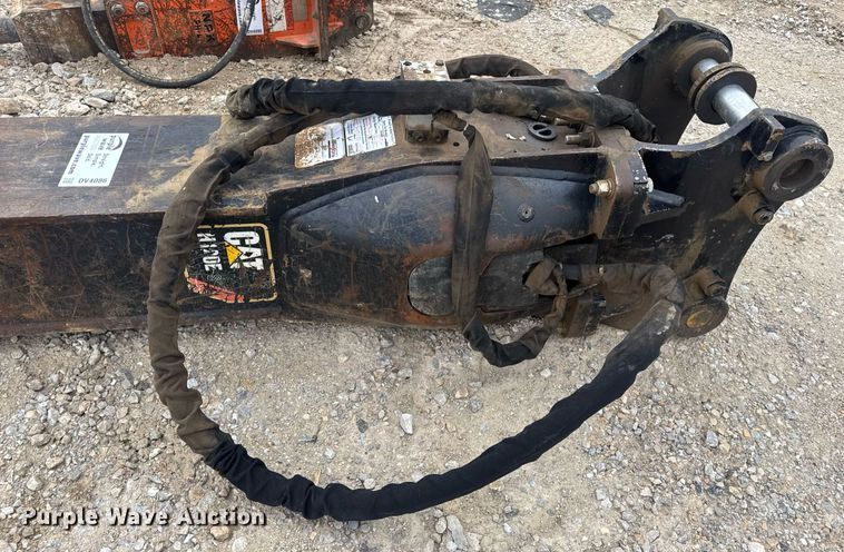 image for item DV4086 Caterpillar H120ES breaker