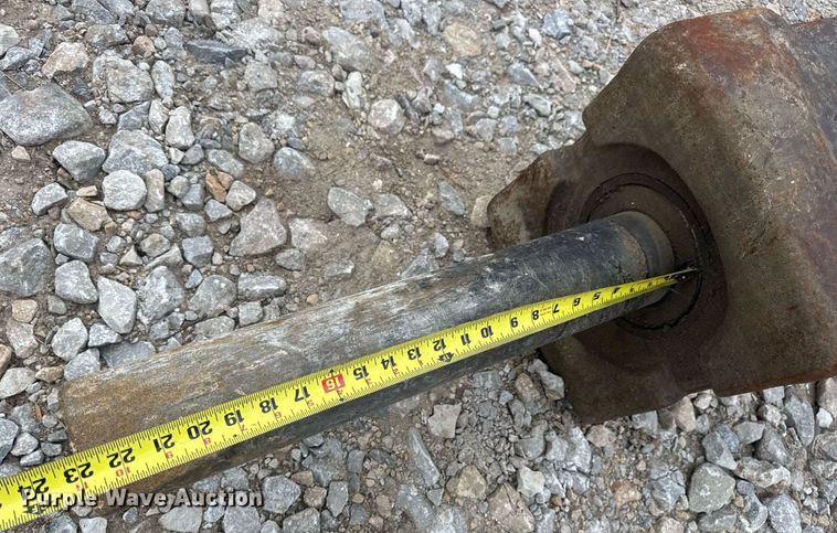 image for item DV4087 Caterpillar H115ES breaker