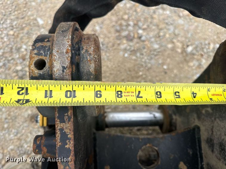 image for item DV4087 Caterpillar H115ES breaker