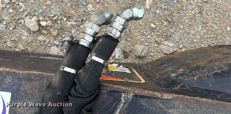 image for item DV4087 Caterpillar H115ES breaker