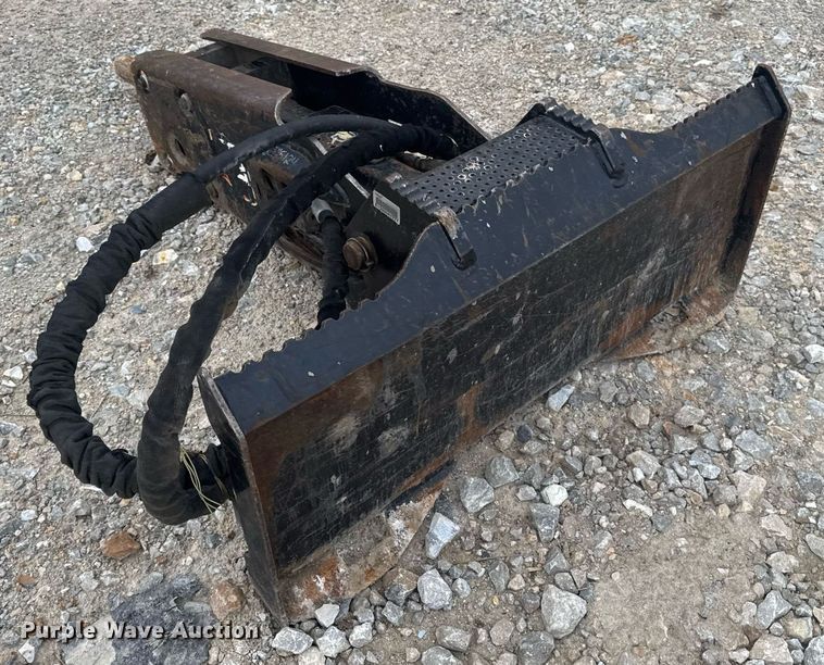 image for item DV4088 Caterpillar HH65EP skid steer breaker