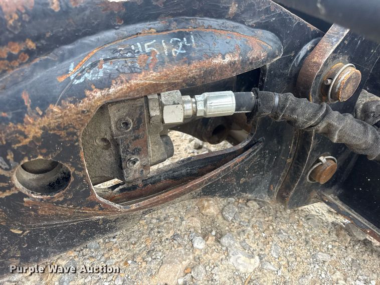 image for item DV4088 Caterpillar HH65EP skid steer breaker