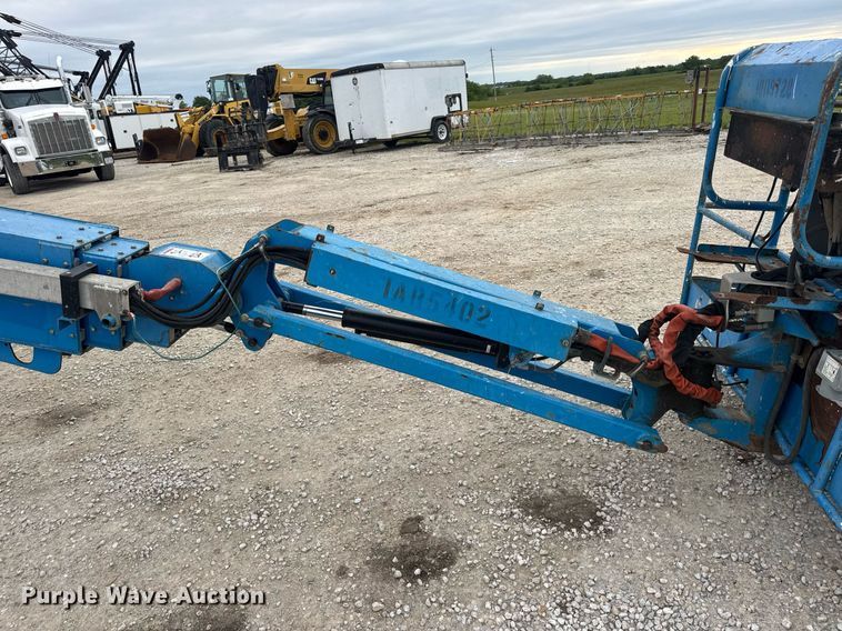 image for item DV4089 2011 Genie S-65 boom lift