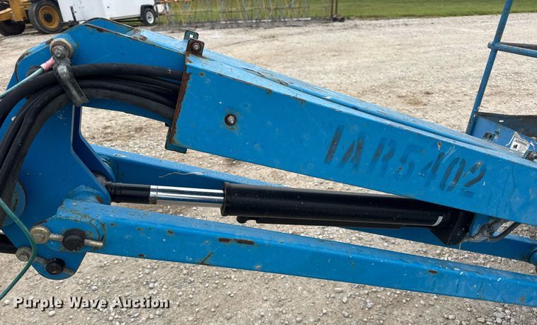 image for item DV4089 2011 Genie S-65 boom lift