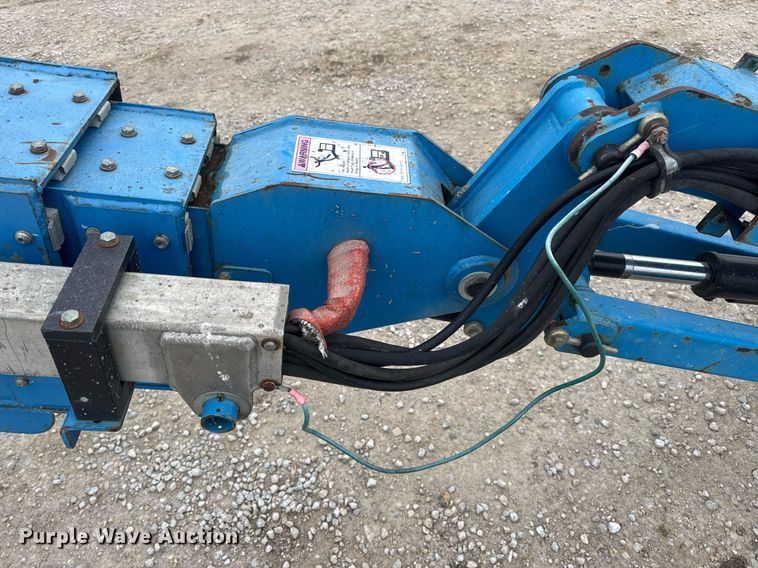 image for item DV4089 2011 Genie S-65 boom lift