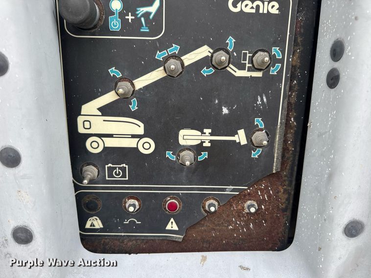 image for item DV4089 2011 Genie S-65 boom lift