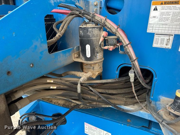 image for item DV4089 2011 Genie S-65 boom lift