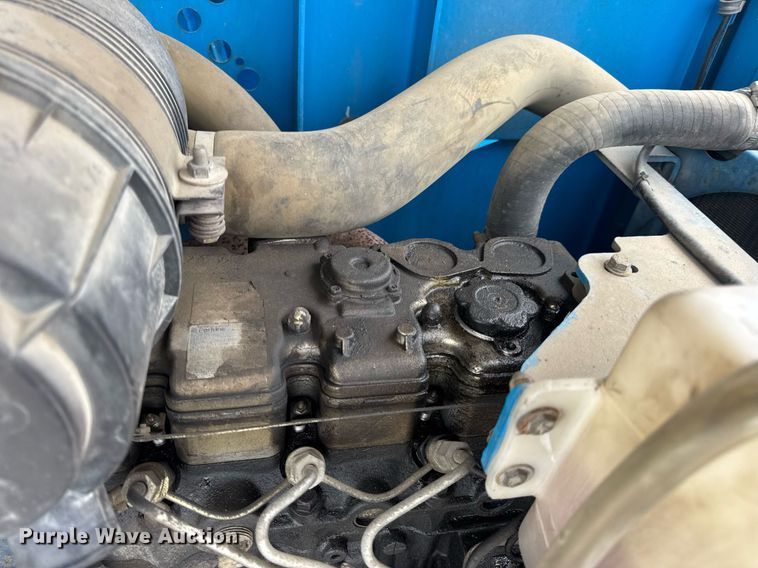 image for item DV4089 2011 Genie S-65 boom lift