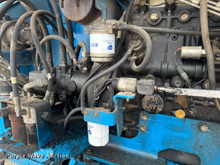 image for item DV4089 2011 Genie S-65 boom lift