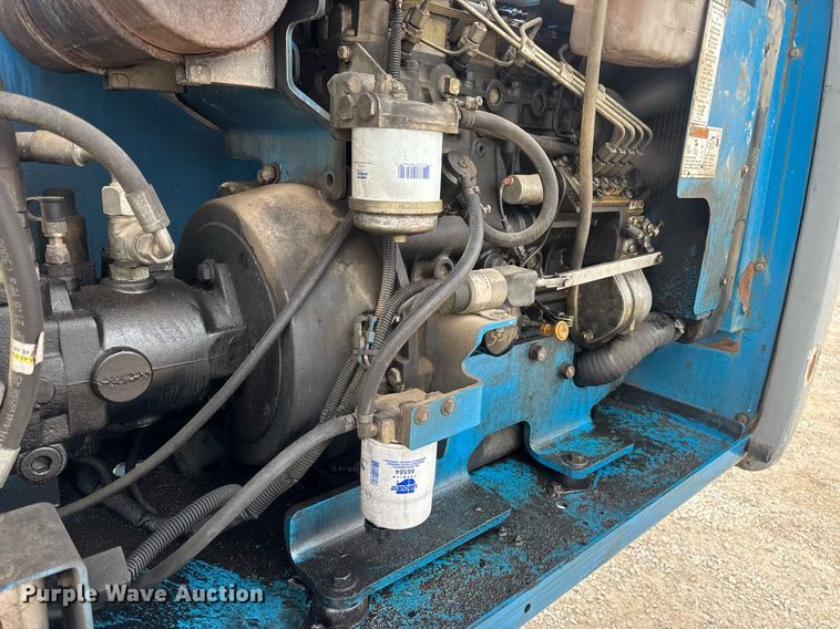 image for item DV4089 2011 Genie S-65 boom lift