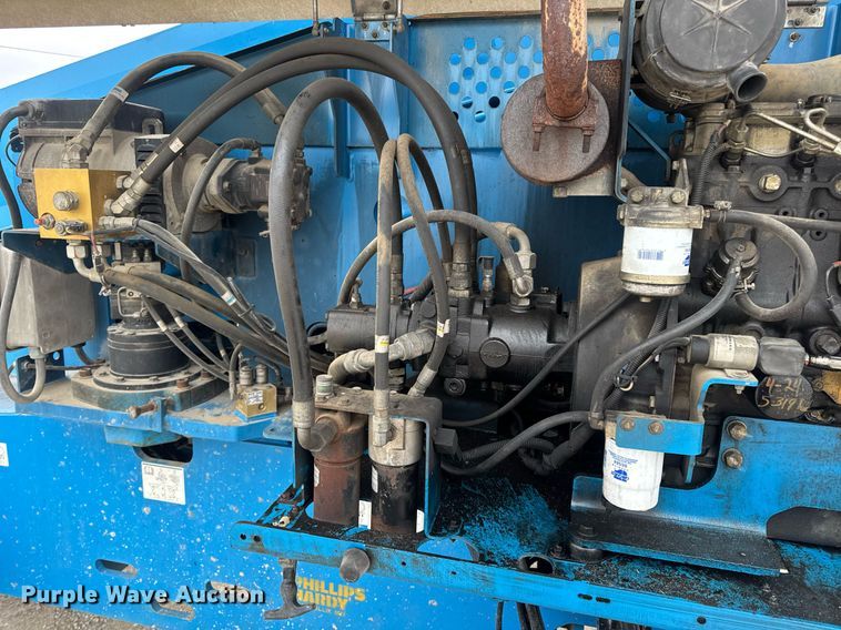 image for item DV4089 2011 Genie S-65 boom lift