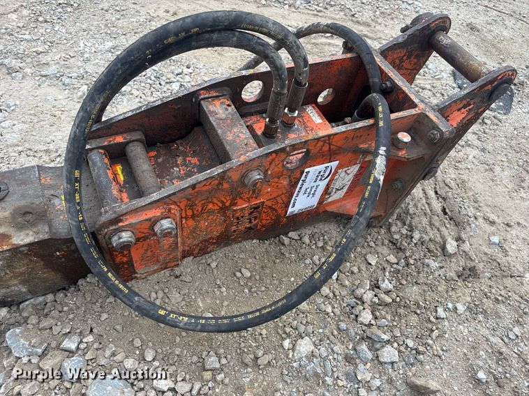 image for item DV4090 NPK PH-4 breaker