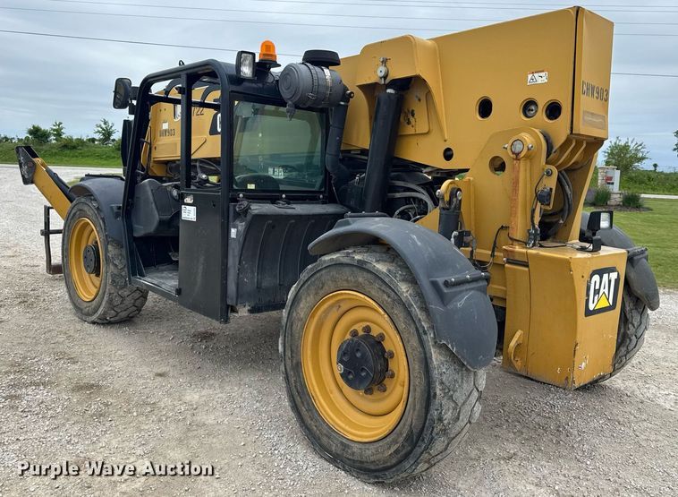 image for item DV4092 2014 Caterpillar TL1255C telehandler