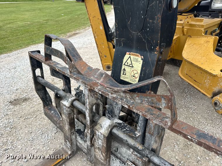 image for item DV4092 2014 Caterpillar TL1255C telehandler