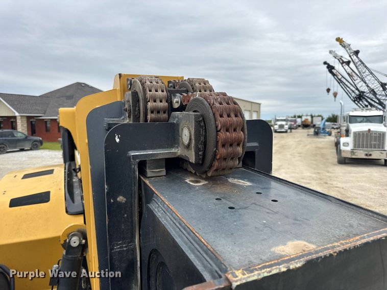 image for item DV4092 2014 Caterpillar TL1255C telehandler