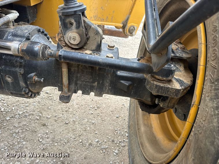 image for item DV4092 2014 Caterpillar TL1255C telehandler