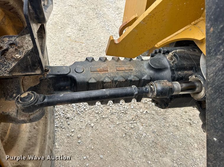 image for item DV4092 2014 Caterpillar TL1255C telehandler