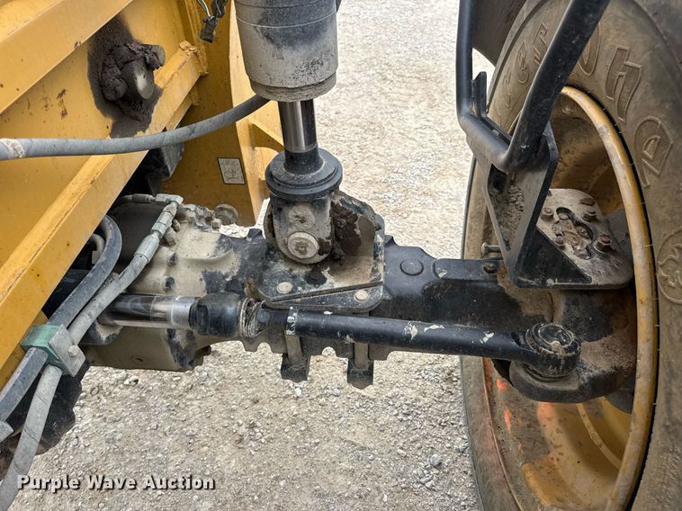 image for item DV4092 2014 Caterpillar TL1255C telehandler