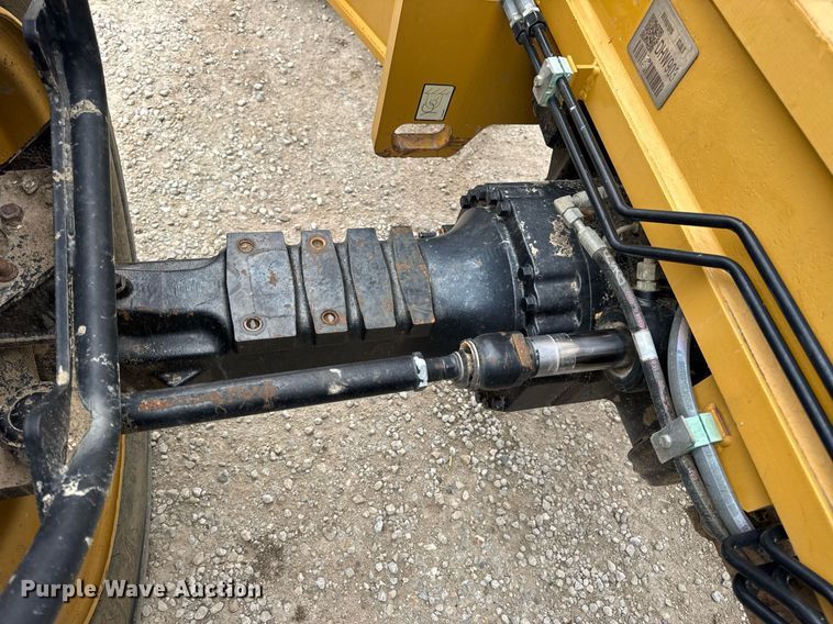 image for item DV4092 2014 Caterpillar TL1255C telehandler