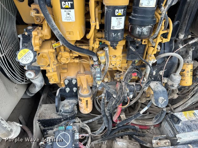 image for item DV4092 2014 Caterpillar TL1255C telehandler