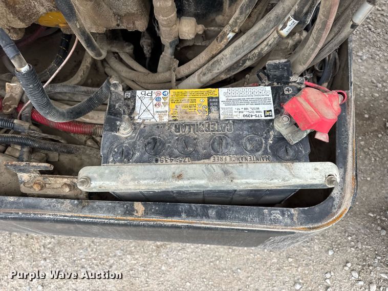 image for item DV4092 2014 Caterpillar TL1255C telehandler