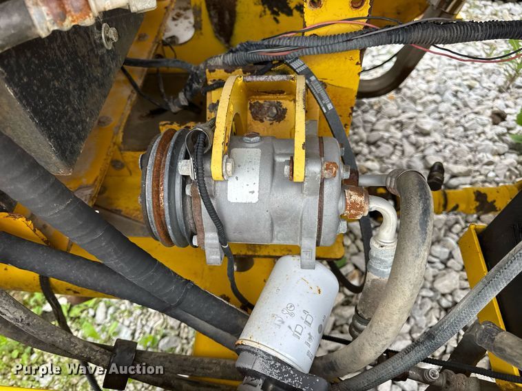 image for item DV4093 Superior Broom DT80-CT broom