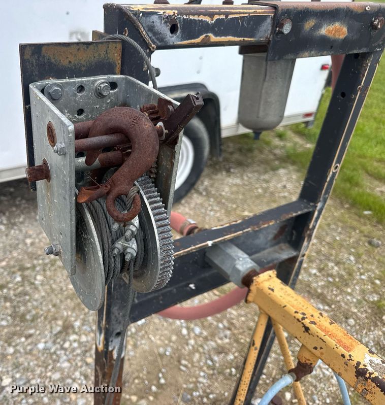 image for item DV4094 (3) Allen pneumatic screeds