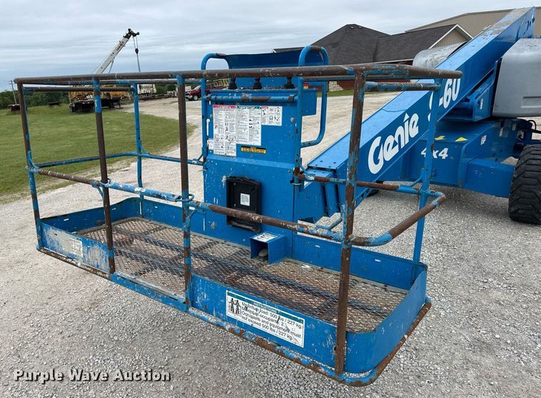 image for item DV4095 2010 Genie S-60 boom lift