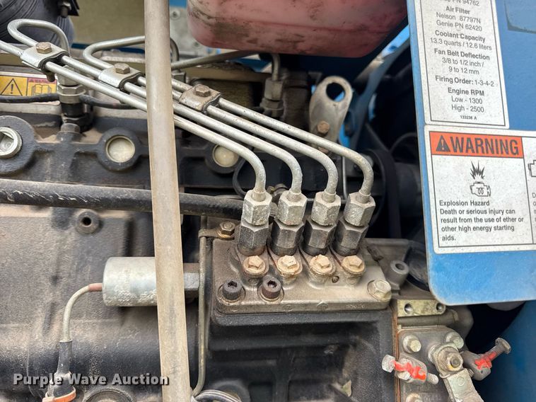 image for item DV4095 2010 Genie S-60 boom lift