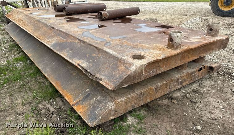 image for item DV4098 Trench box