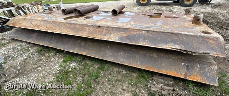 image for item DV4098 Trench box