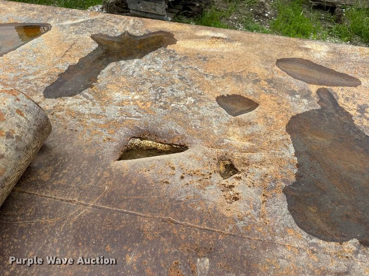 image for item DV4098 Trench box