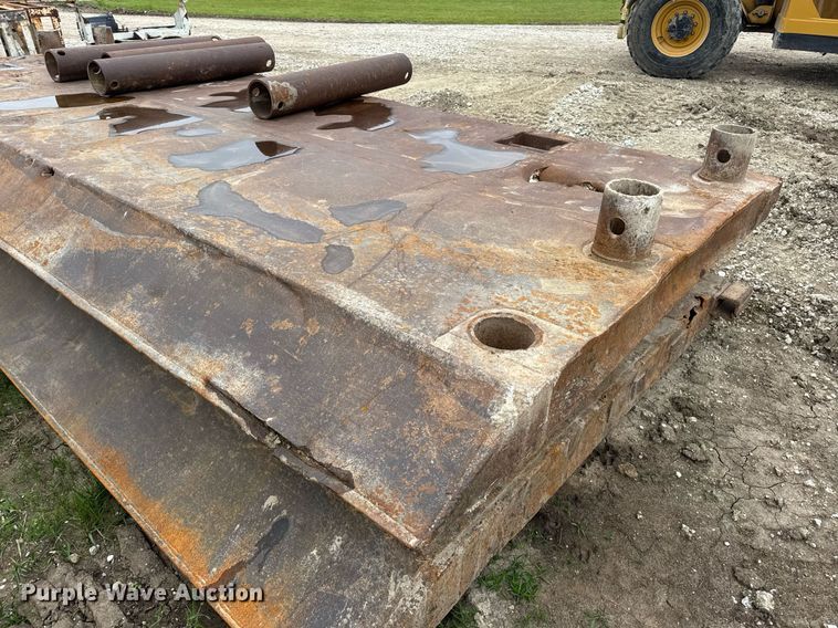 image for item DV4098 Trench box