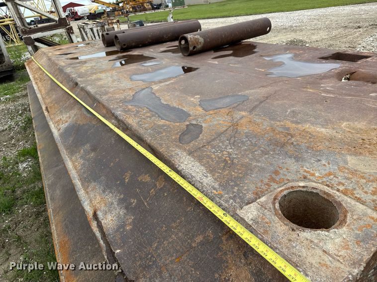 image for item DV4098 Trench box