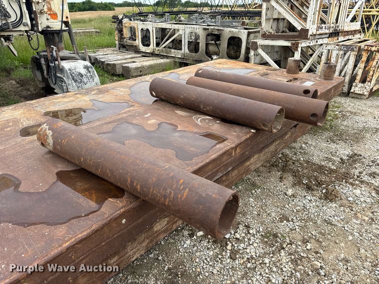 image for item DV4098 Trench box