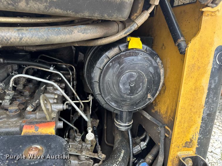 image for item DV4099 2006 Caterpillar 236B skid steer loader