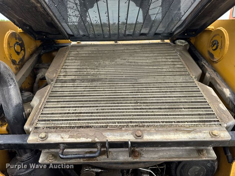 image for item DV4099 2006 Caterpillar 236B skid steer loader