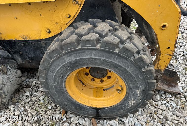 image for item DV4099 2006 Caterpillar 236B skid steer loader