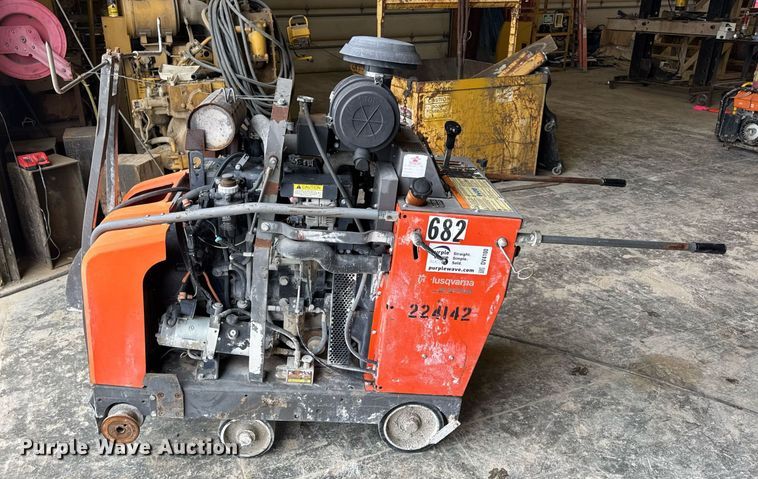 image for item DV4100 2013 Husqvarna FS6600D T3 30