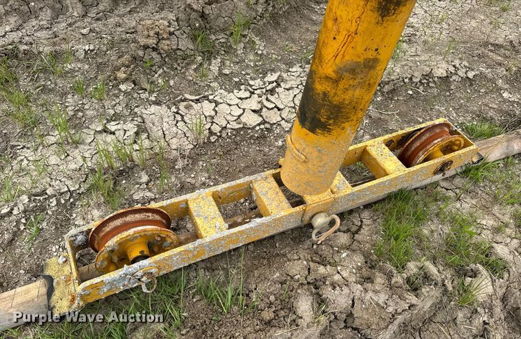 image for item DV4101 2002 Terex Bid-Well 3600 concrete screed