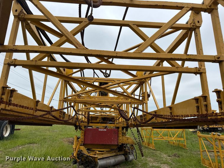 image for item DV4101 2002 Terex Bid-Well 3600 concrete screed