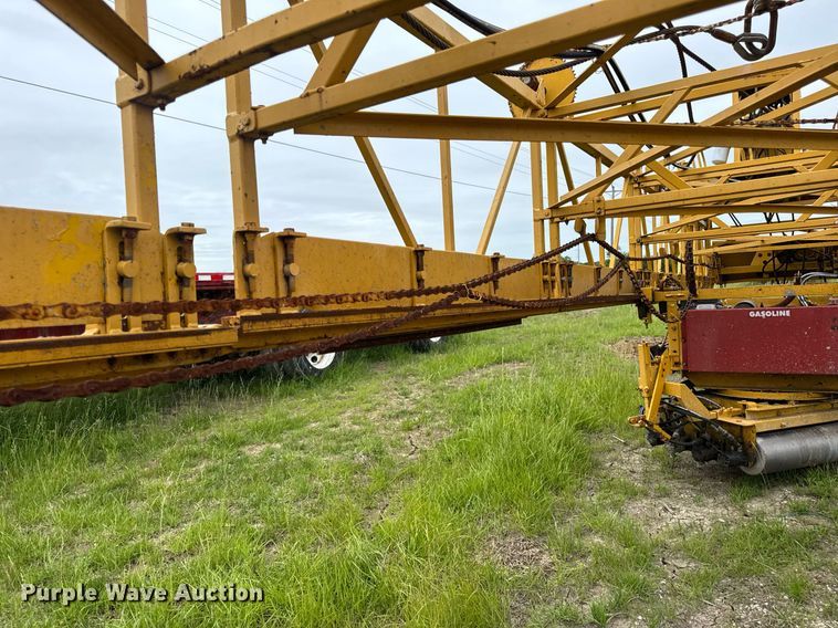 image for item DV4101 2002 Terex Bid-Well 3600 concrete screed