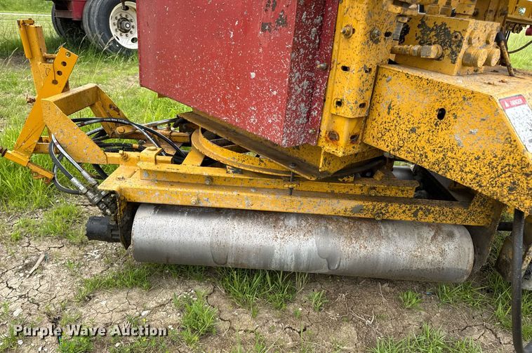 image for item DV4101 2002 Terex Bid-Well 3600 concrete screed