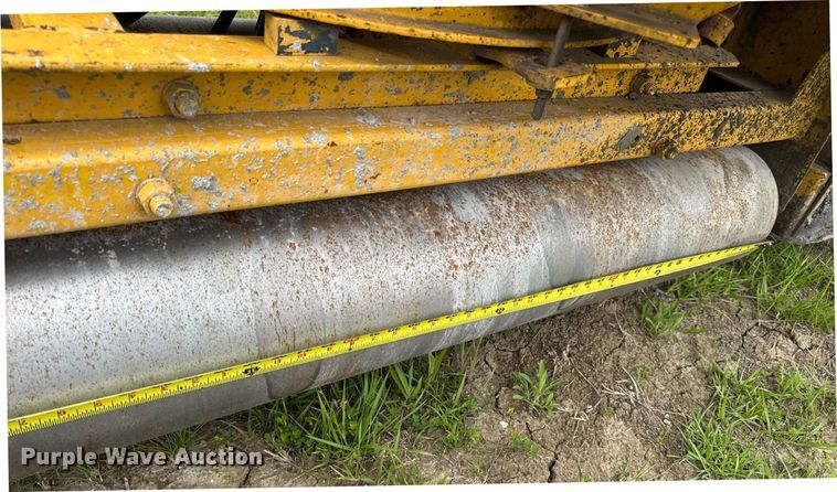 image for item DV4101 2002 Terex Bid-Well 3600 concrete screed