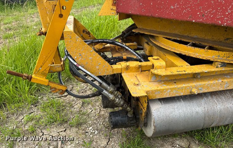 image for item DV4101 2002 Terex Bid-Well 3600 concrete screed