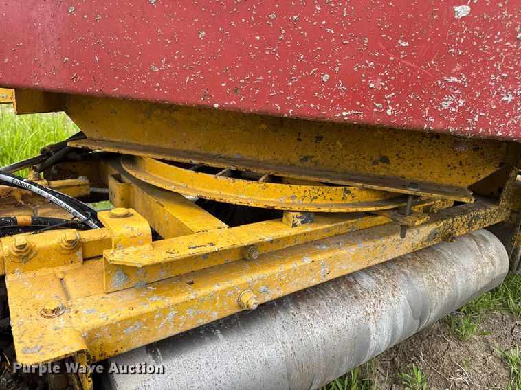 image for item DV4101 2002 Terex Bid-Well 3600 concrete screed