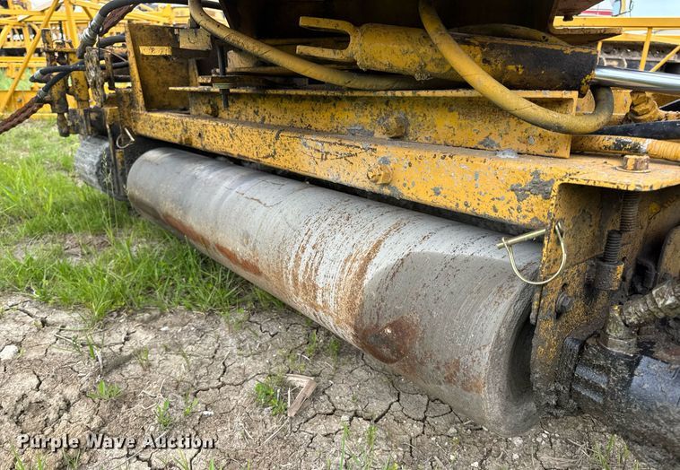 image for item DV4101 2002 Terex Bid-Well 3600 concrete screed